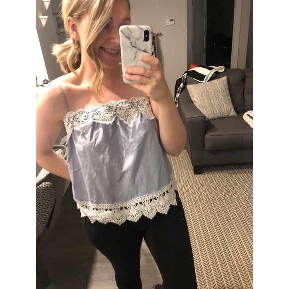 Express Lace Cami - Picture 2 of 6